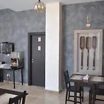Hotel Sara