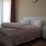 Sara 3* Vama Veche