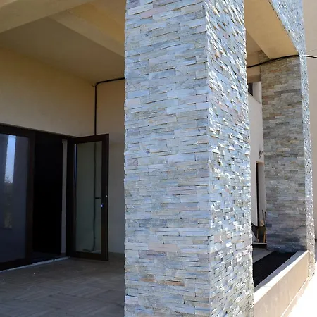 Sara Szálloda Vama Veche