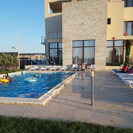 Hotel Sara 3*