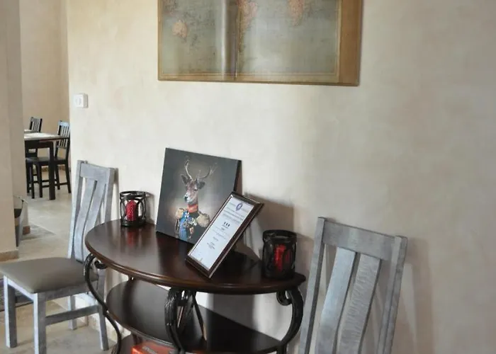 Szálloda Sara Vama Veche