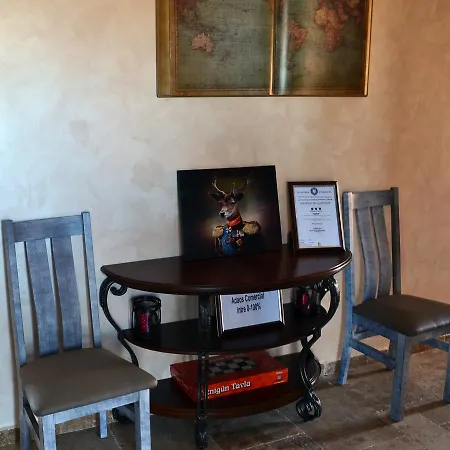 Hotel Sara Vama Veche