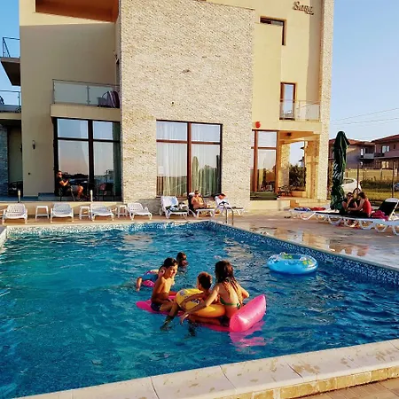 Sara Hotel
